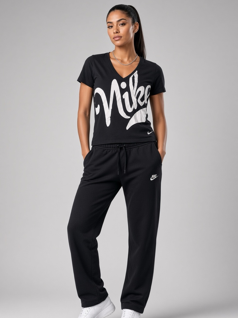 Nike Sportswear Y2K 2010 Skript Logo V Neck T (L) loose leg Sweat Pants Black (M